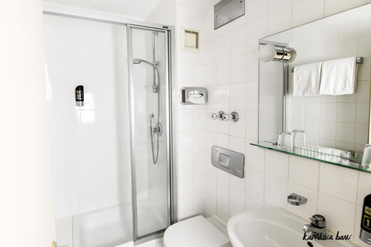 Hotel Blutenburg München Ngoại thất bức ảnh