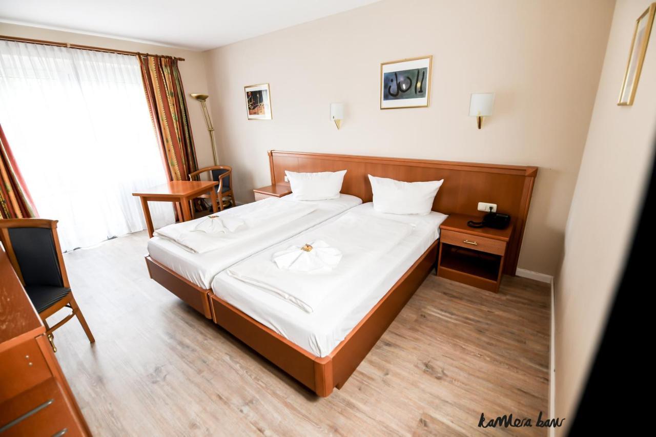 Hotel Blutenburg München Ngoại thất bức ảnh