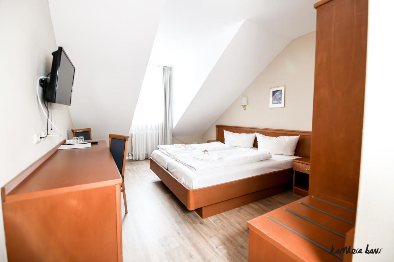 Hotel Blutenburg München Ngoại thất bức ảnh
